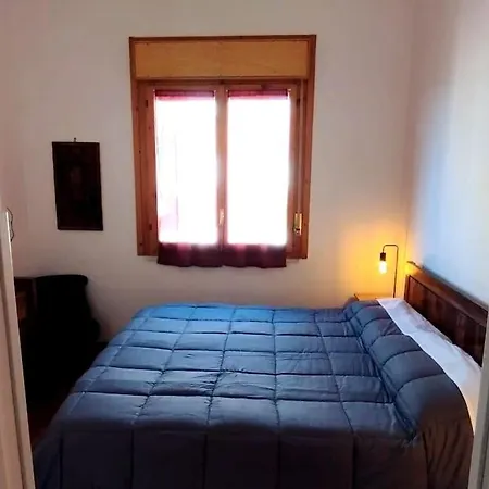 Roma Sea View Apartment