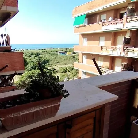 Apartment Roma Sea View Lido di Ostia